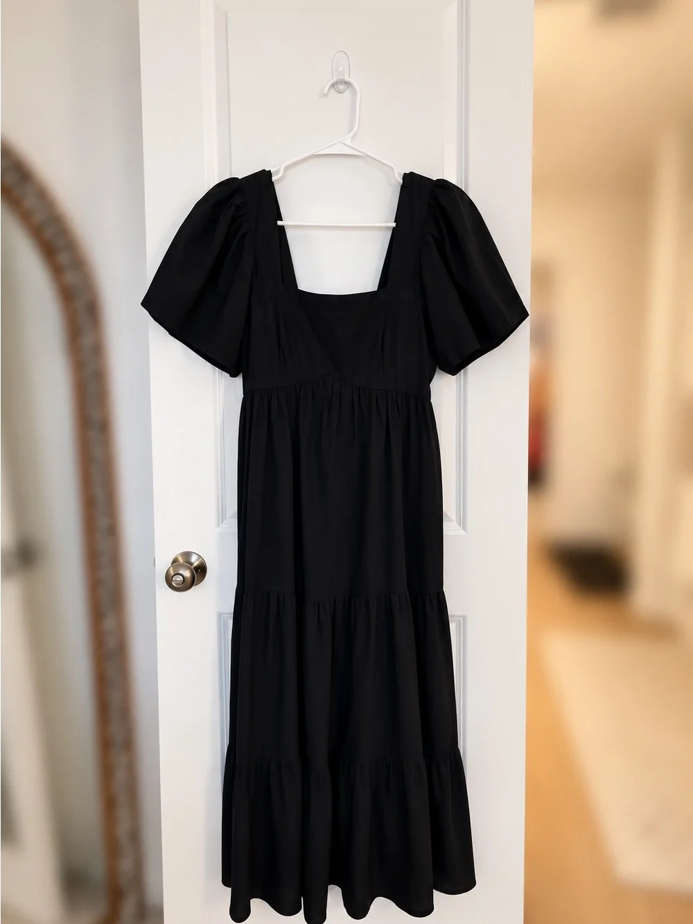 Abercrombie & Fitch Black Square-Neck Tiered Dress